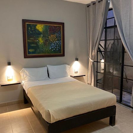 סאן מיגל דה אלנדה Hostel Inn מראה חיצוני תמונה