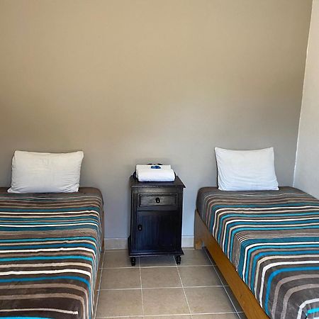 סאן מיגל דה אלנדה Hostel Inn מראה חיצוני תמונה