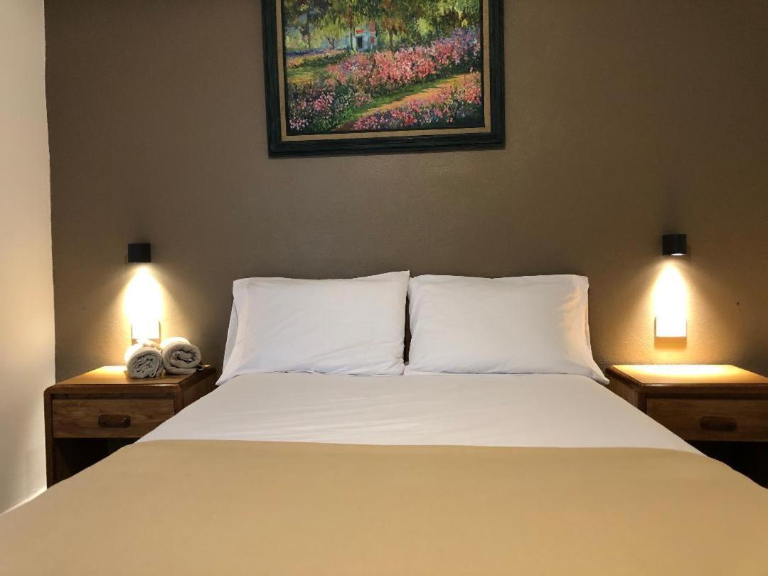סאן מיגל דה אלנדה Hostel Inn מראה חיצוני תמונה