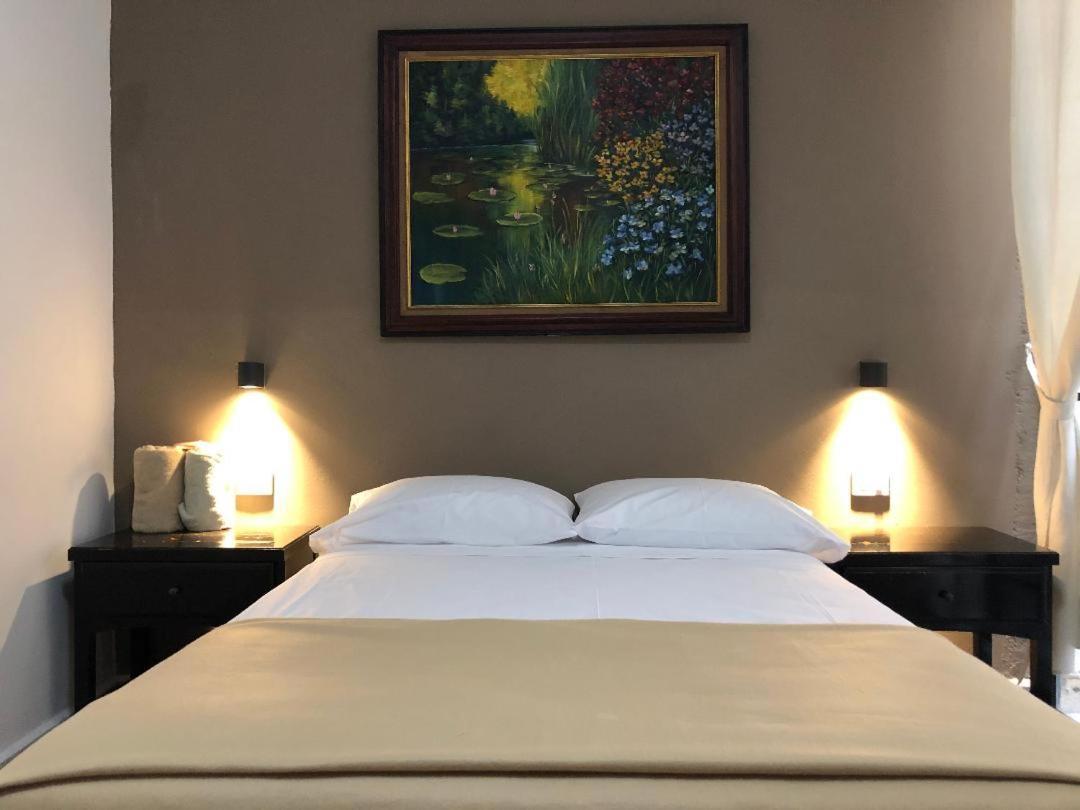 סאן מיגל דה אלנדה Hostel Inn מראה חיצוני תמונה