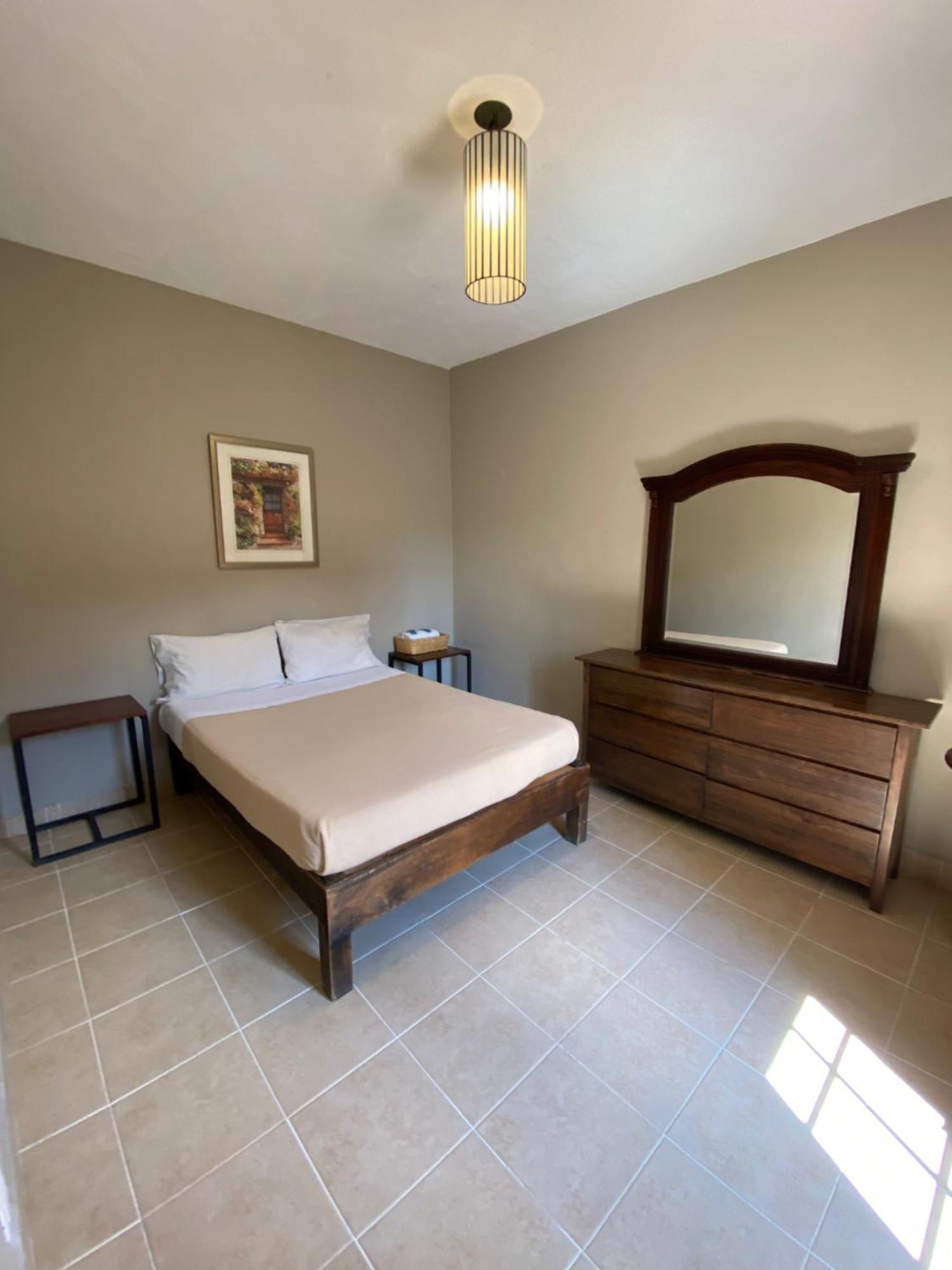 סאן מיגל דה אלנדה Hostel Inn מראה חיצוני תמונה