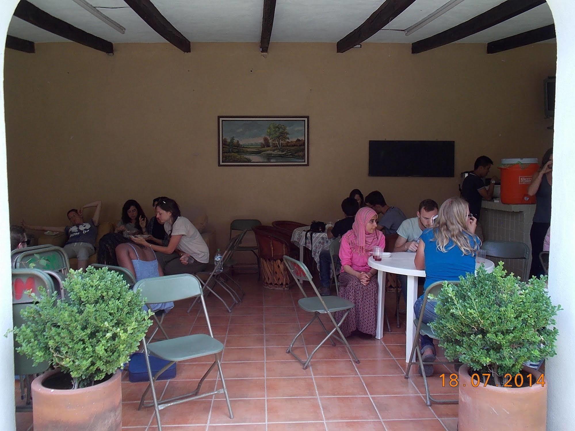 סאן מיגל דה אלנדה Hostel Inn מראה חיצוני תמונה